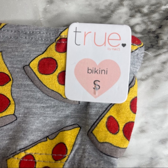 Rue 21 panties - Picture 2 of 5